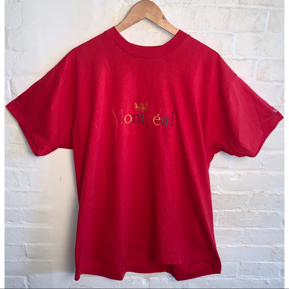 Vintage Montréal single stitch red graphic tee - Picture 3 of 14